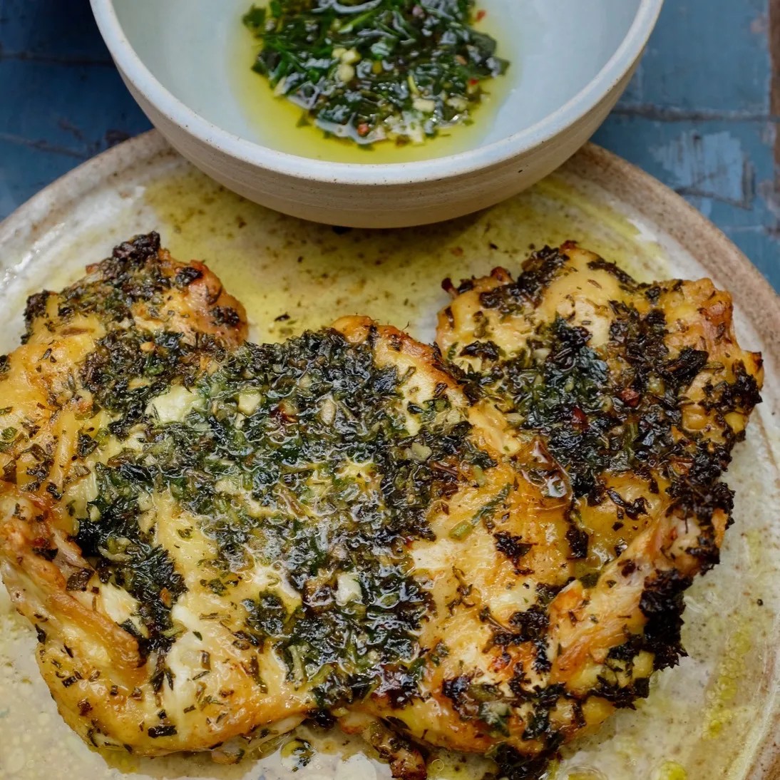 Image alt description