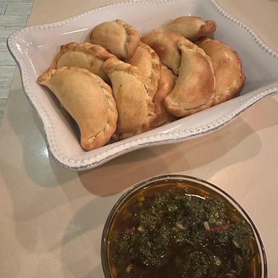 Image alt description