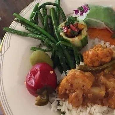 Image alt description