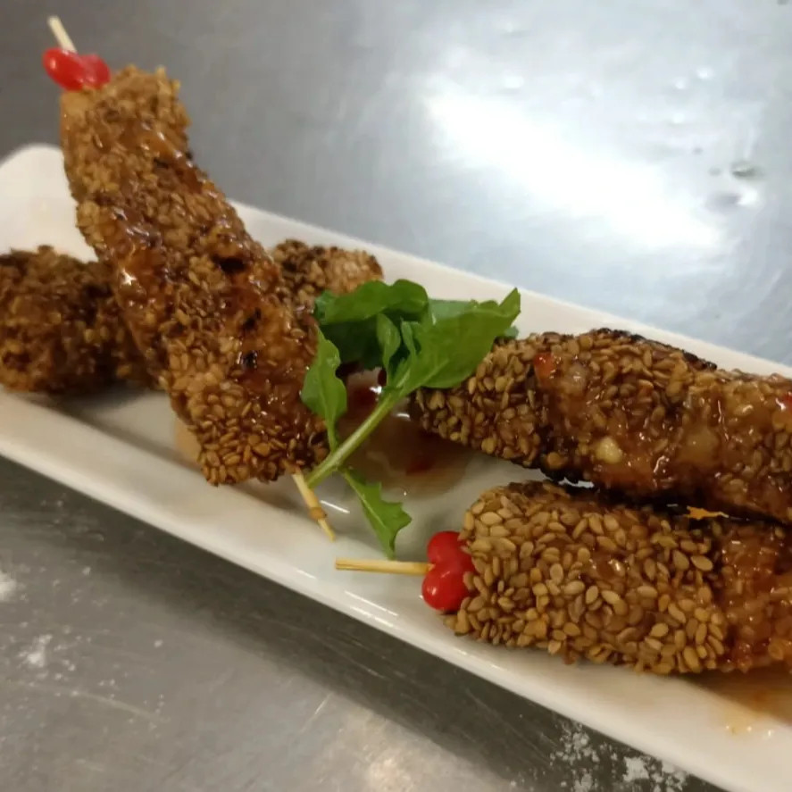 Image alt description