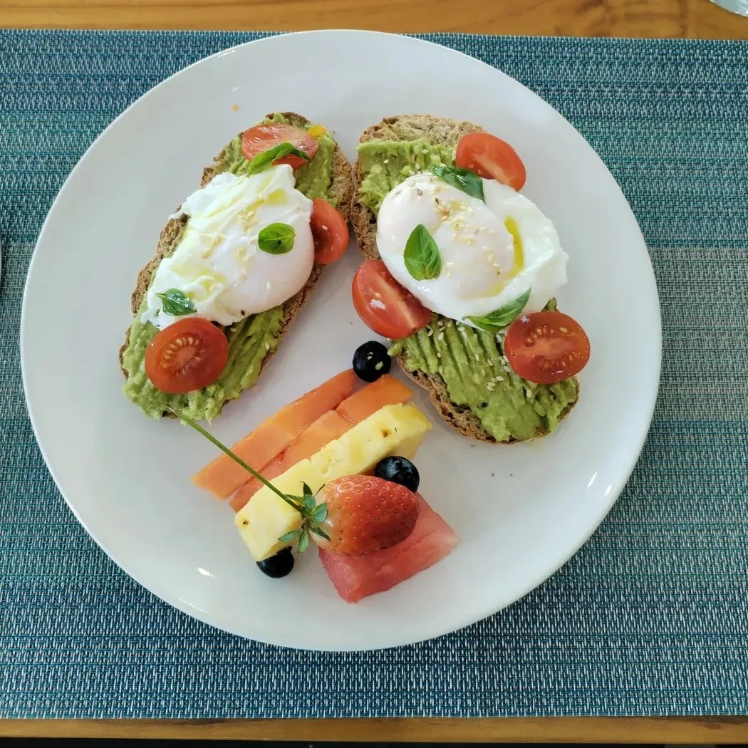 Image alt description