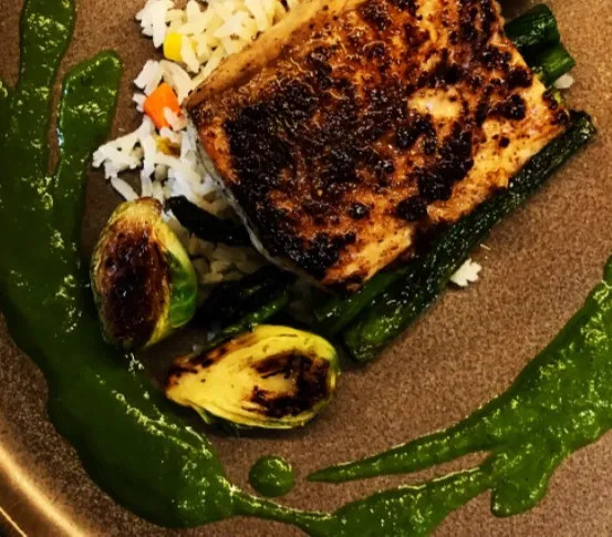 Image alt description