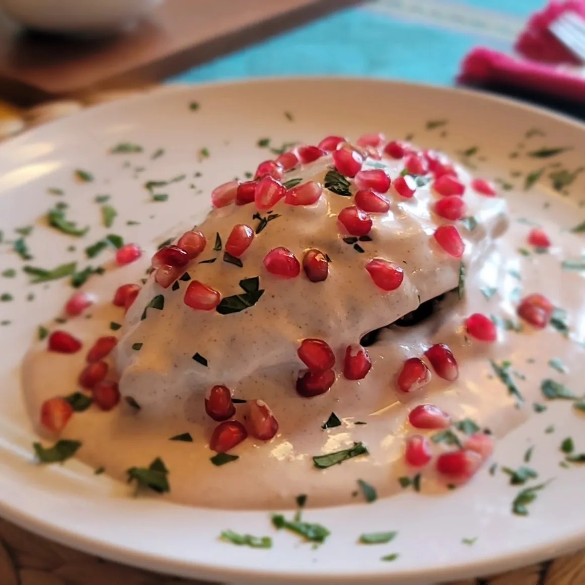 Image alt description