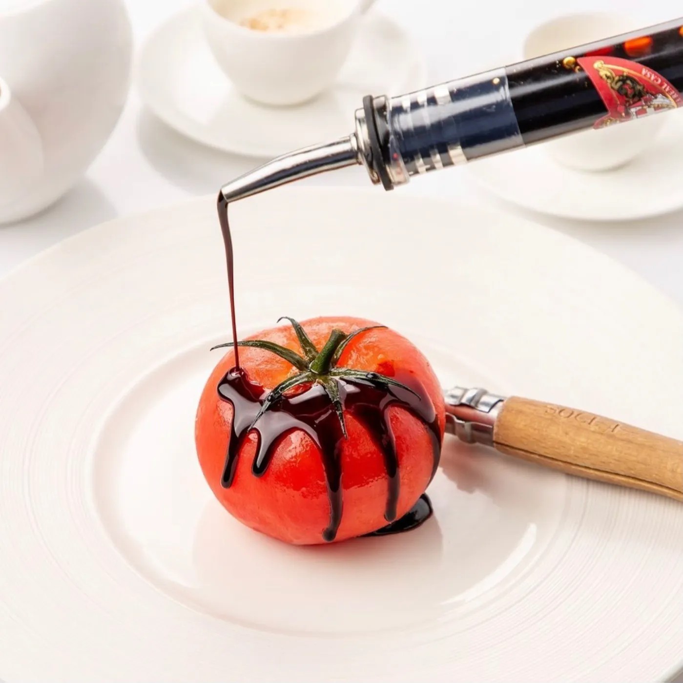 Image alt description