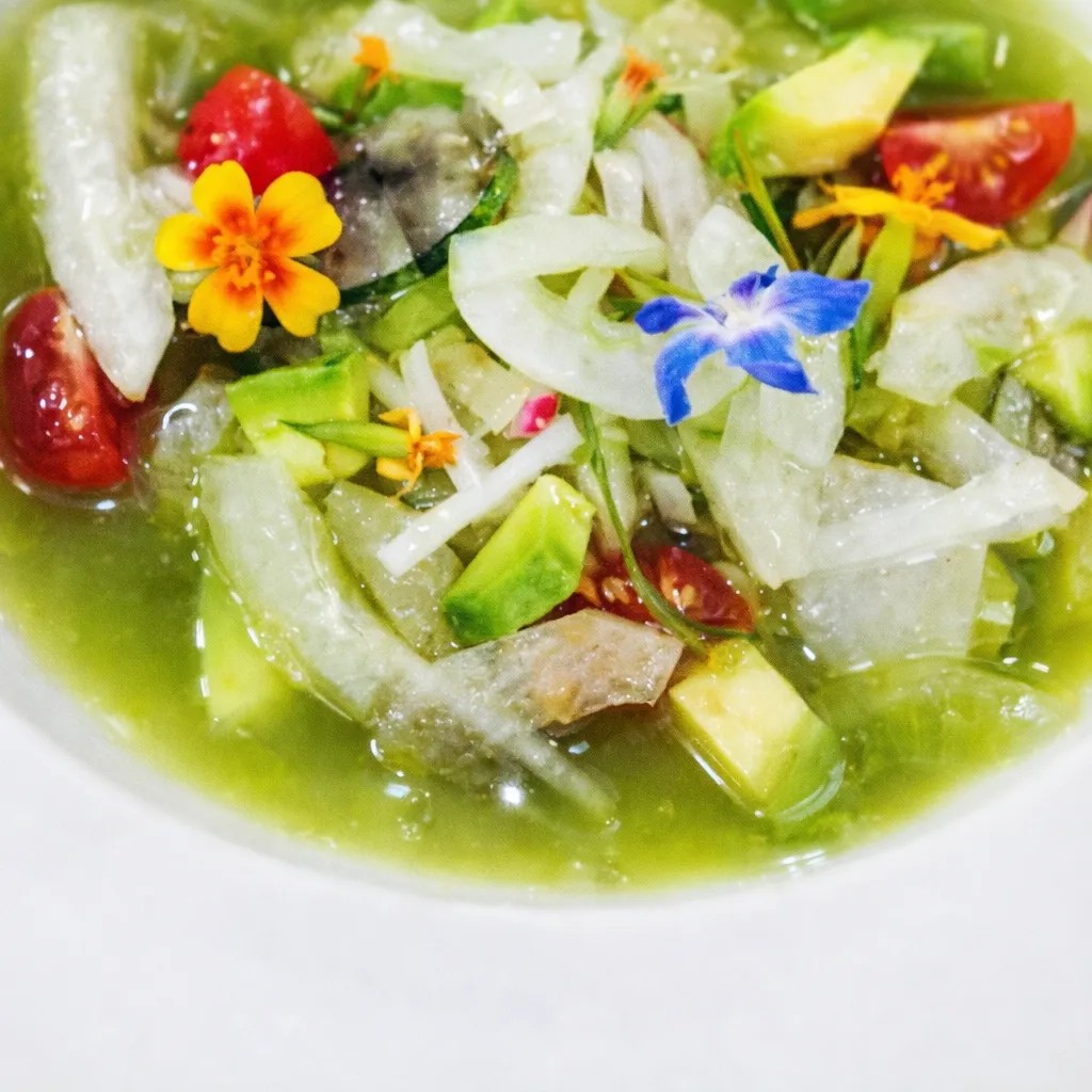 Image alt description