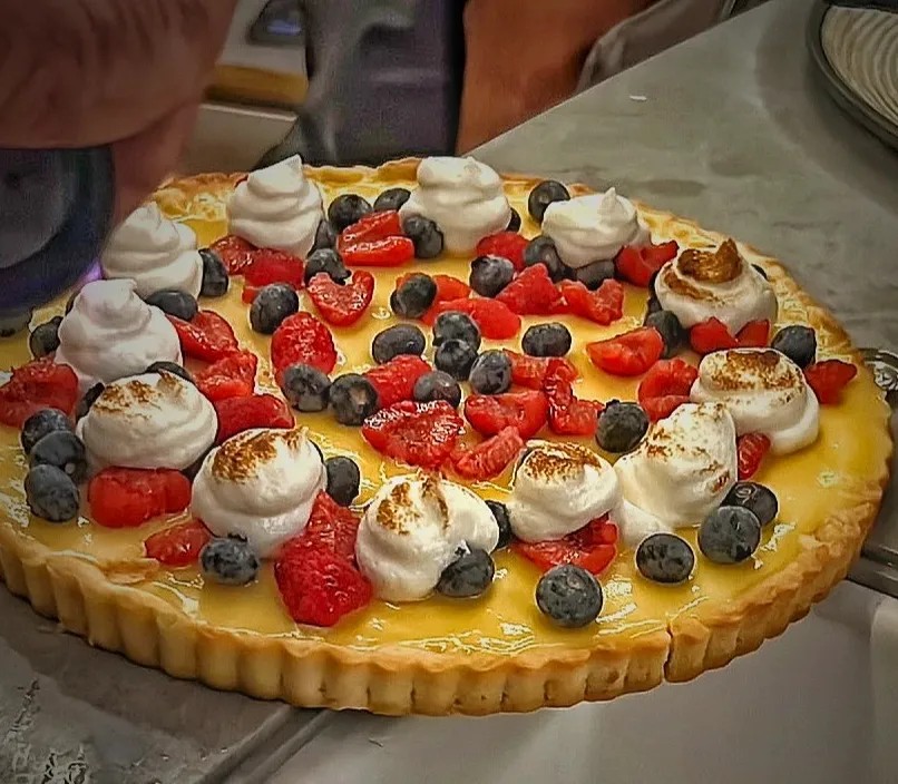 Image alt description