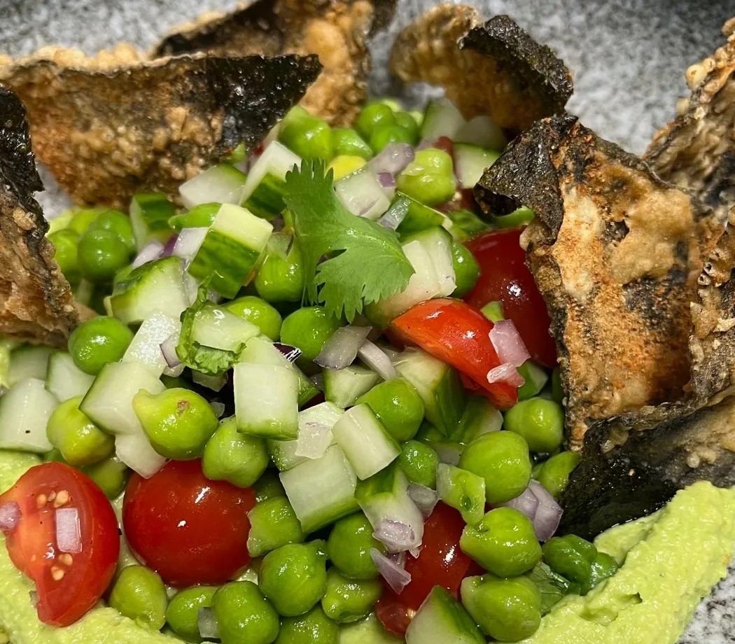 Image alt description