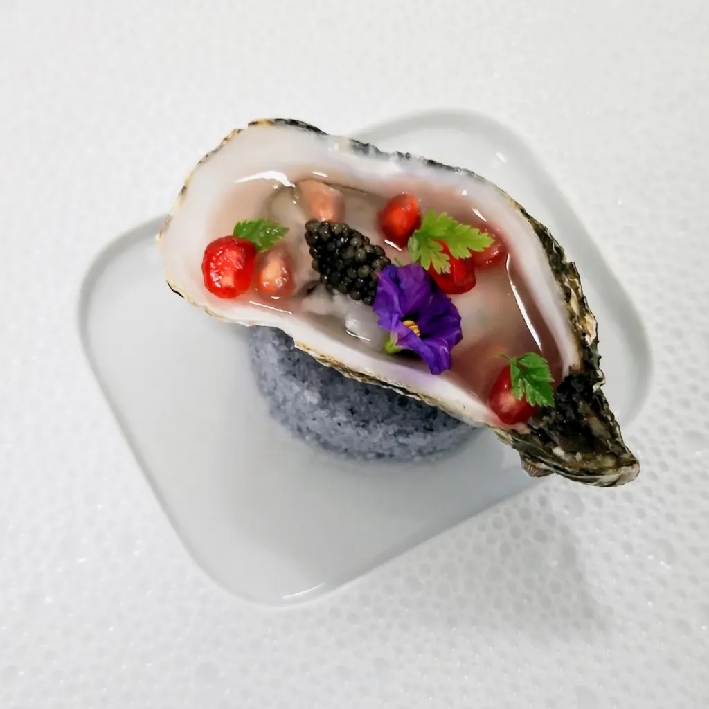 Image alt description