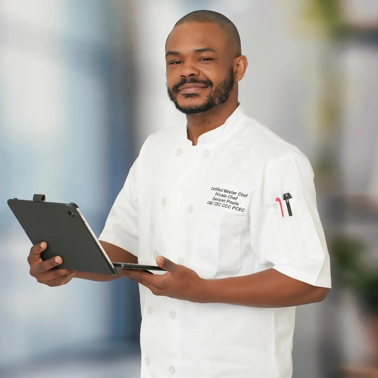 Image alt description