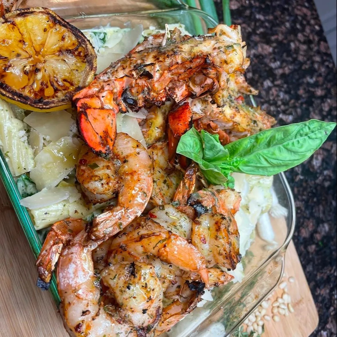 Image alt description