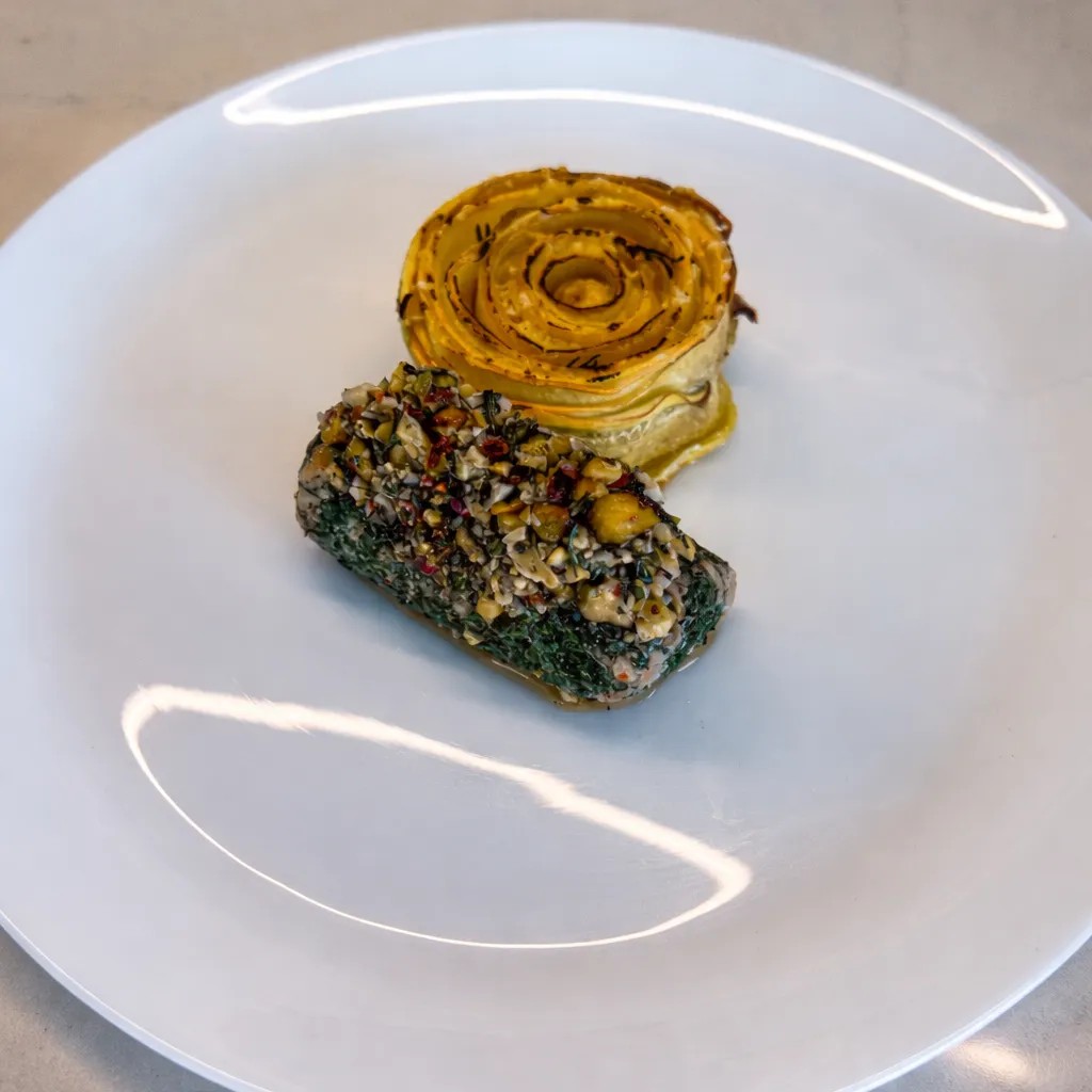 Image alt description