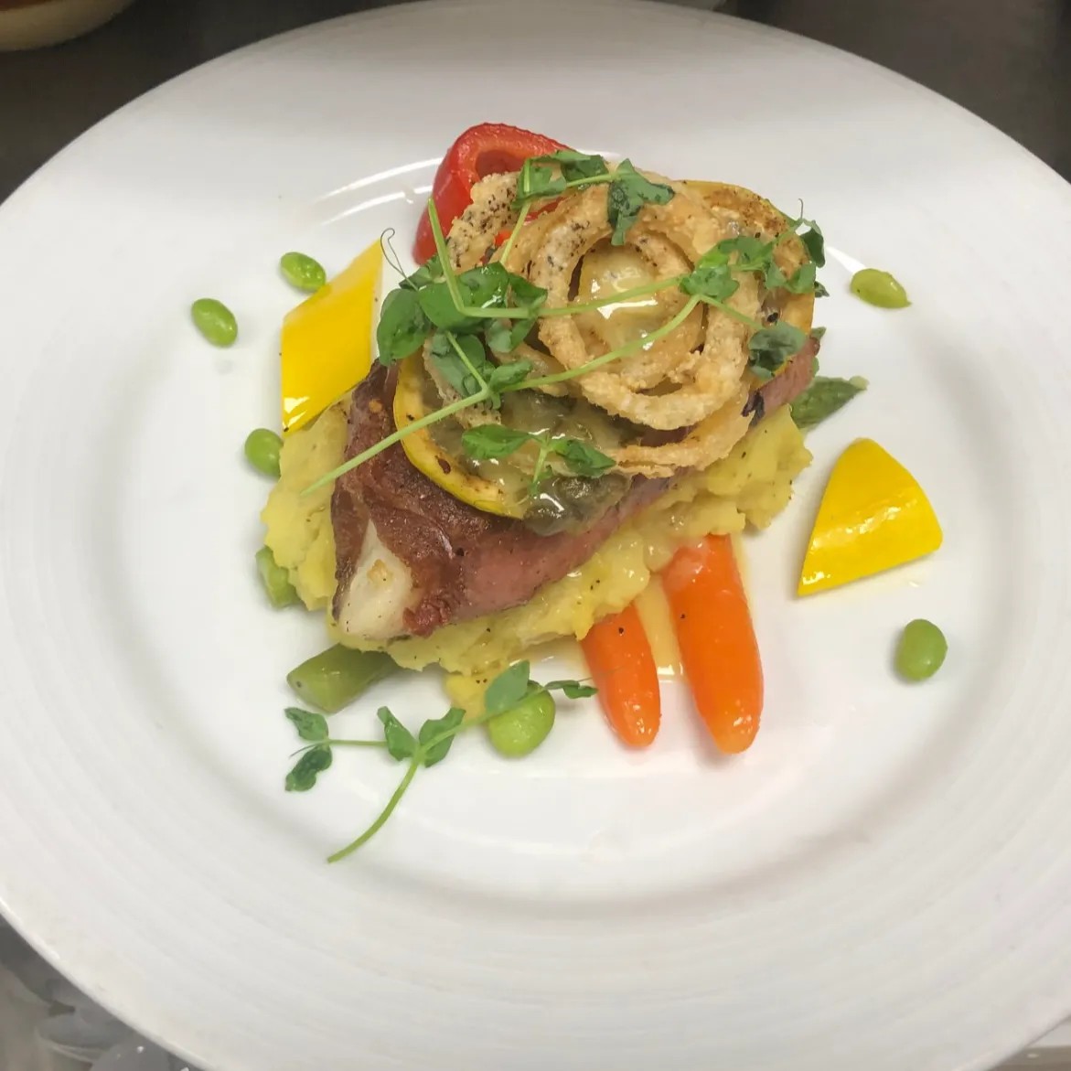 Image alt description