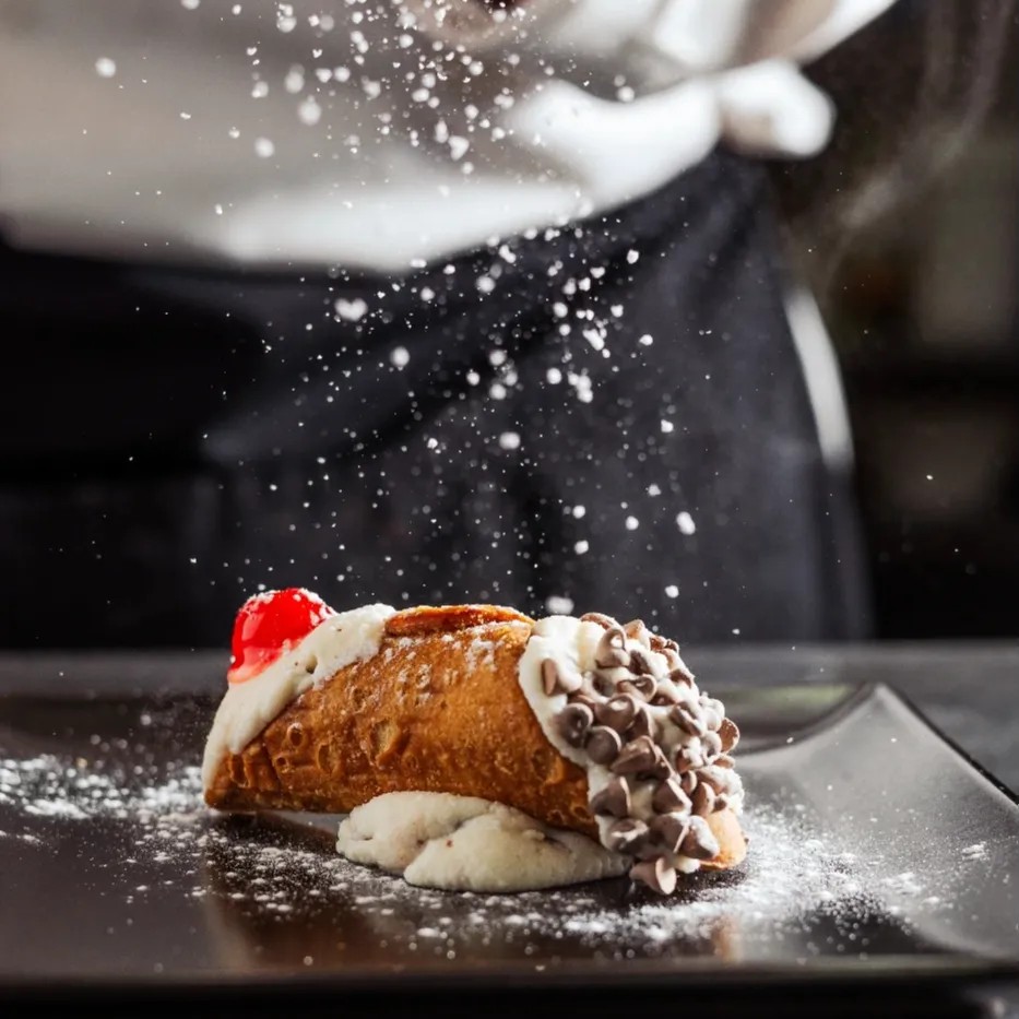 Image alt description