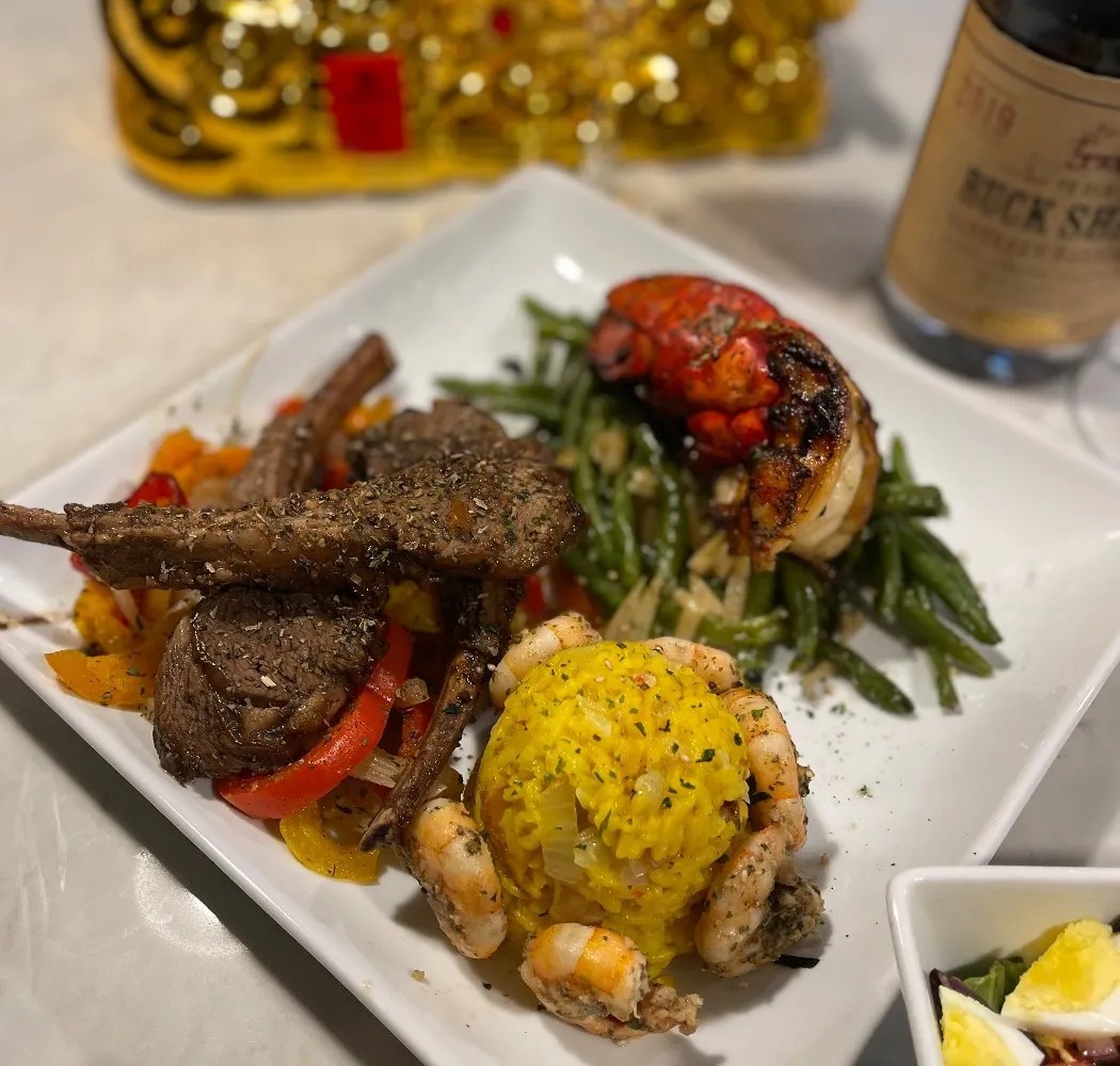 Image alt description