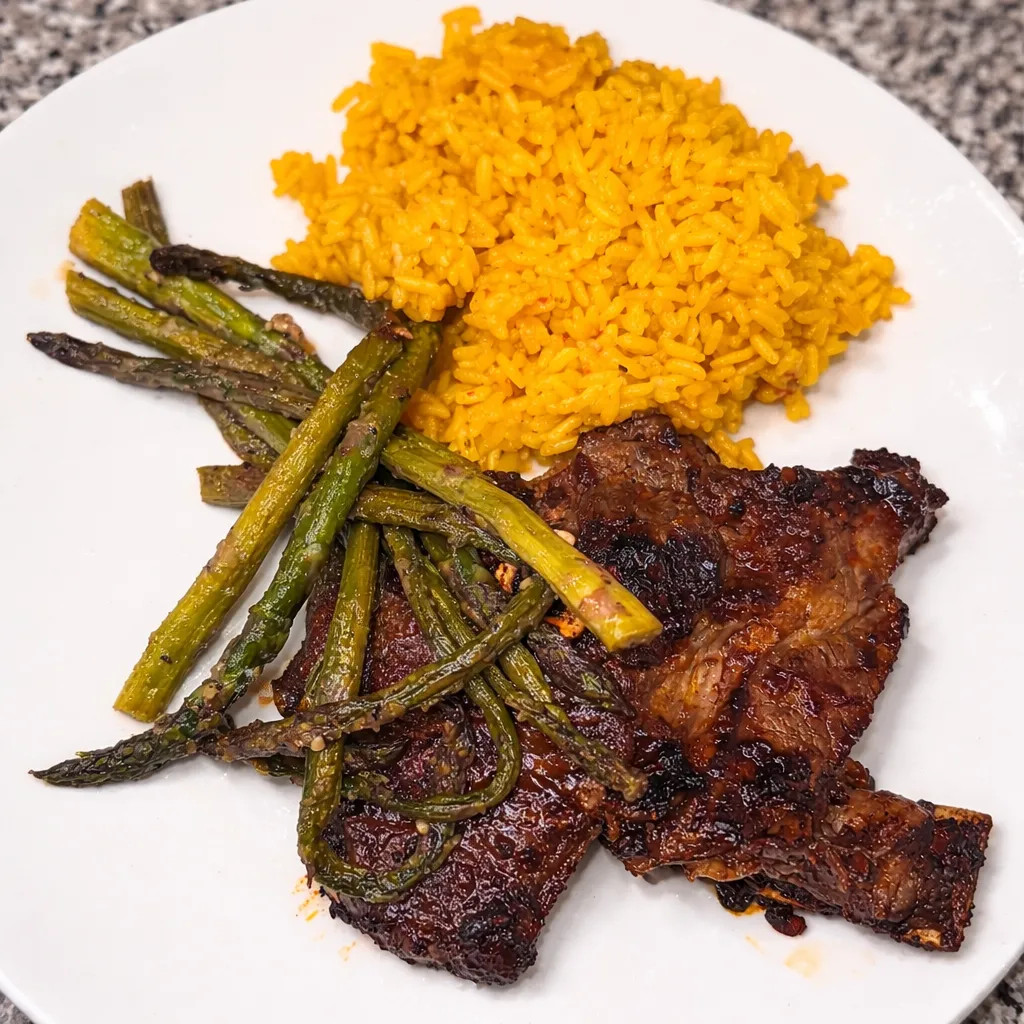 Image alt description