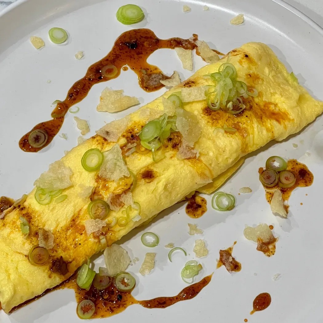 Image alt description