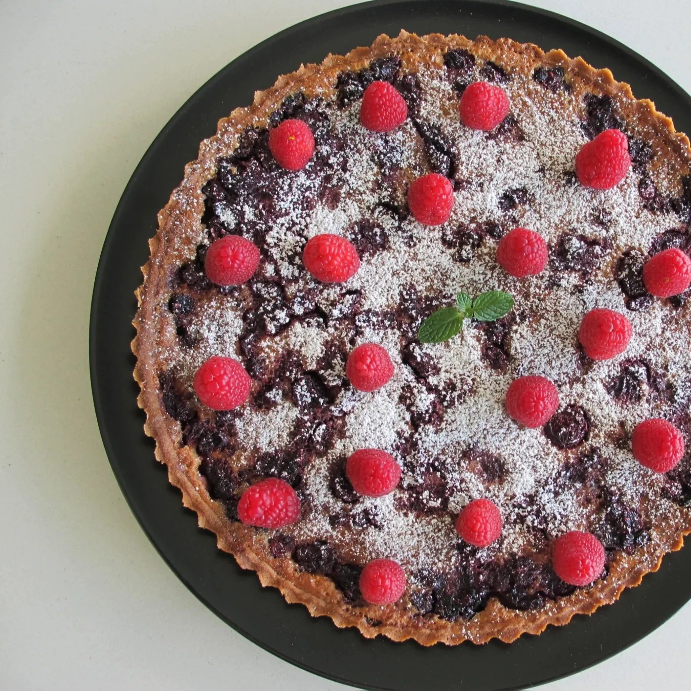 Image alt description