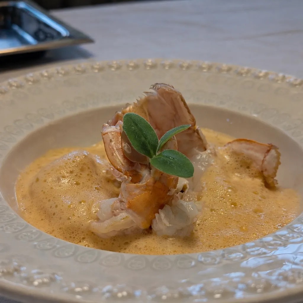 Image alt description