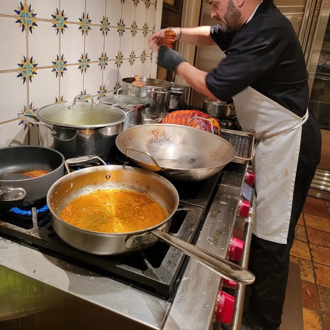 Image alt description