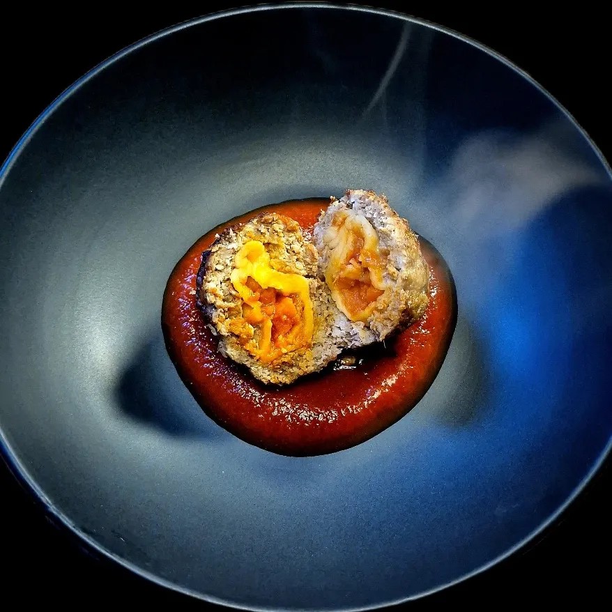 Image alt description