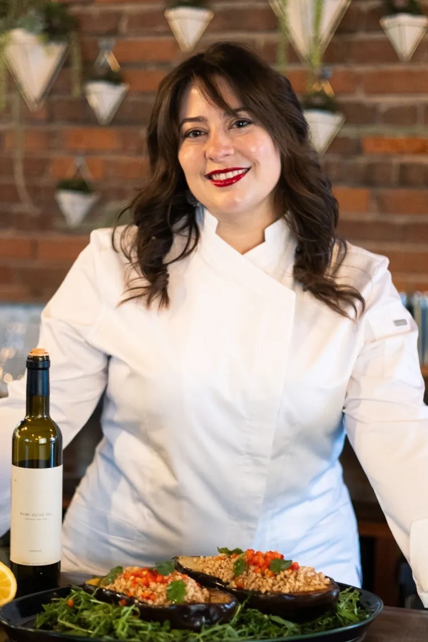 Image alt description