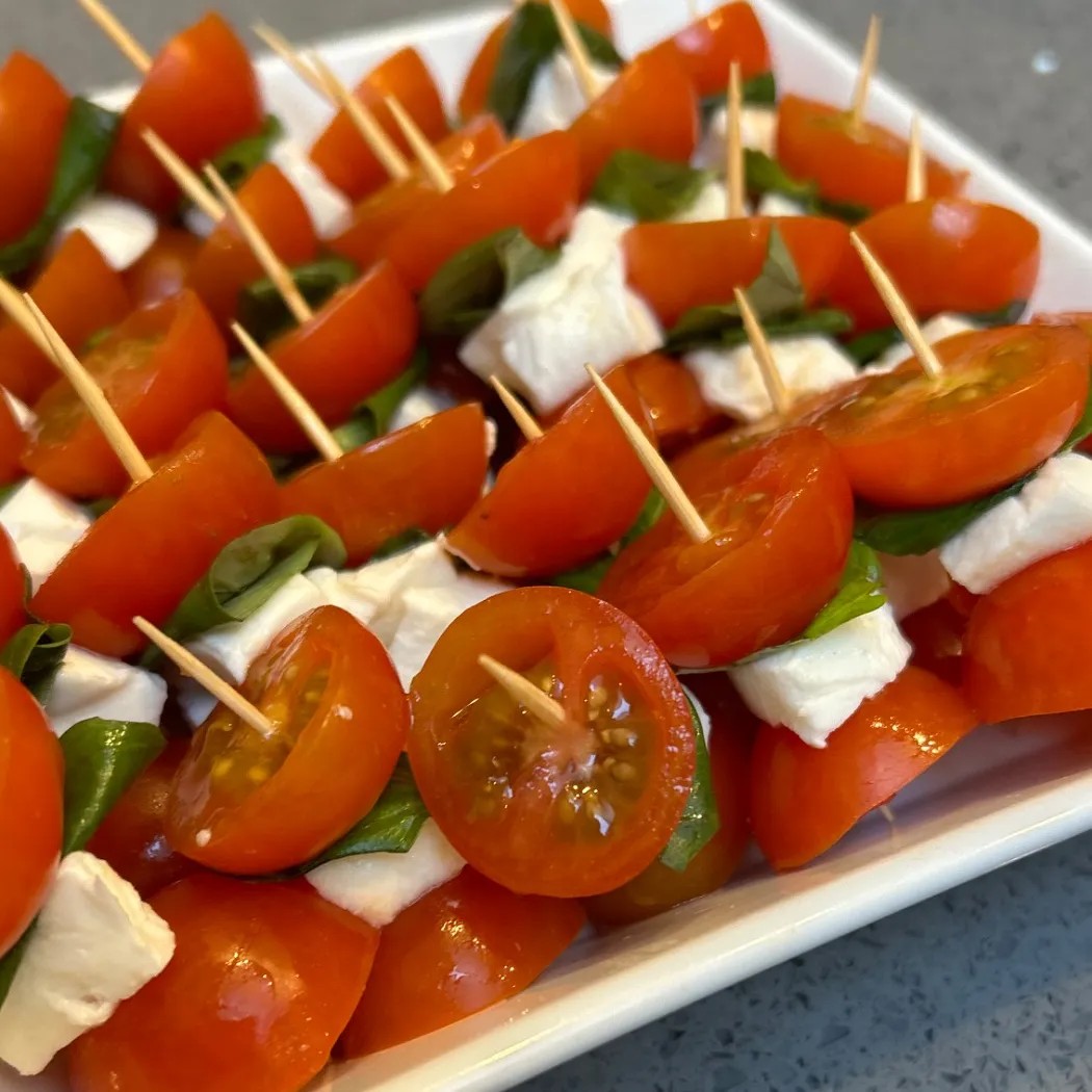 Image alt description