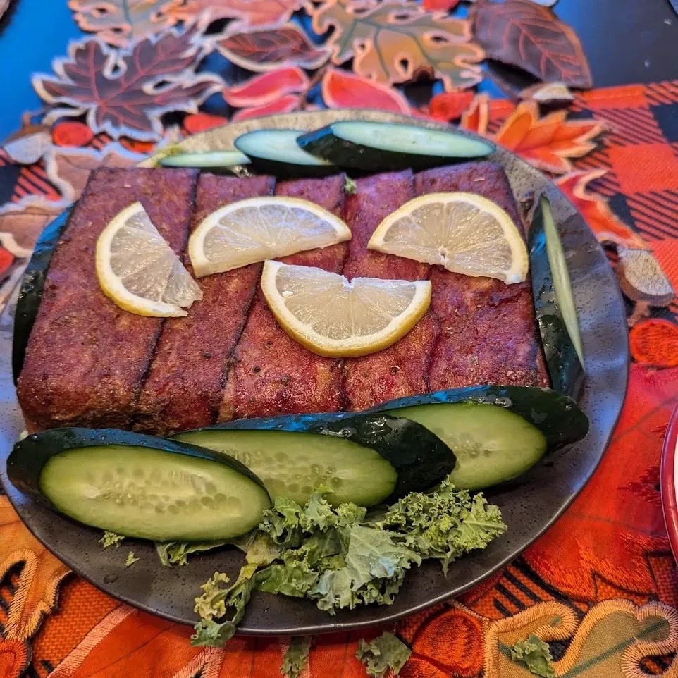 Image alt description