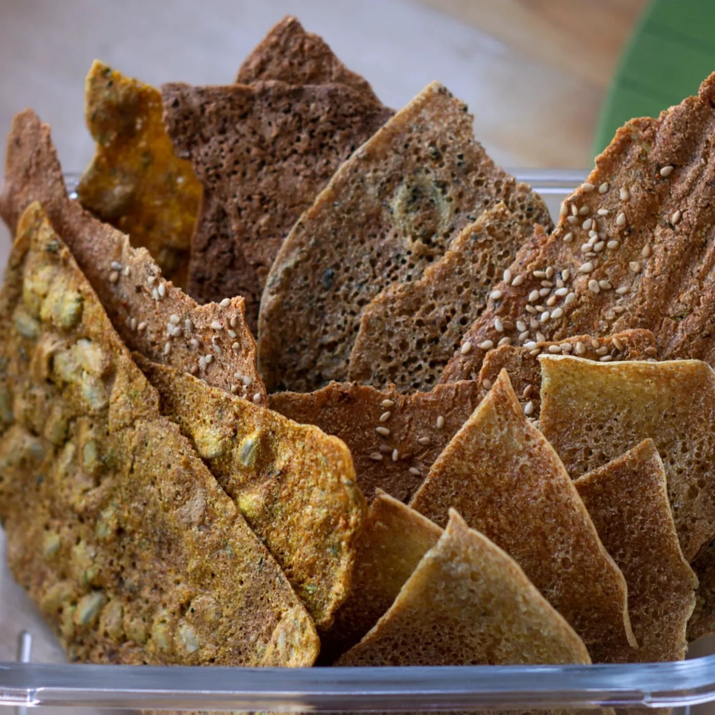 Image alt description