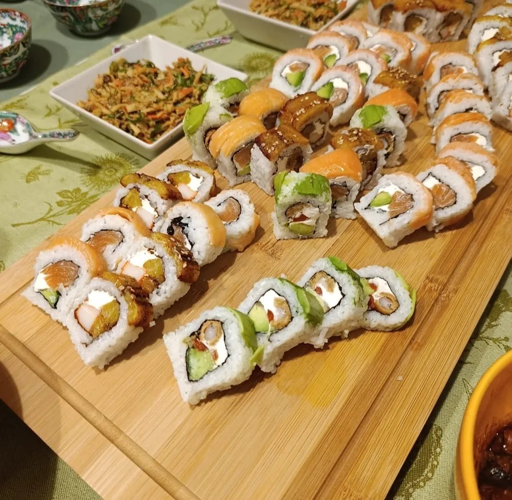 Image alt description