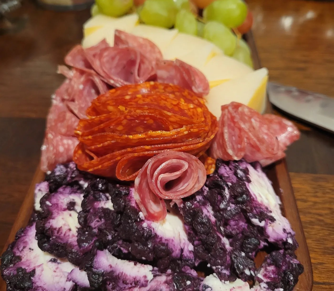 Image alt description