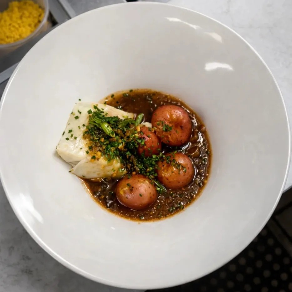 Image alt description