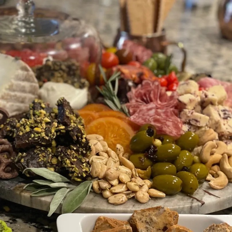 Image alt description