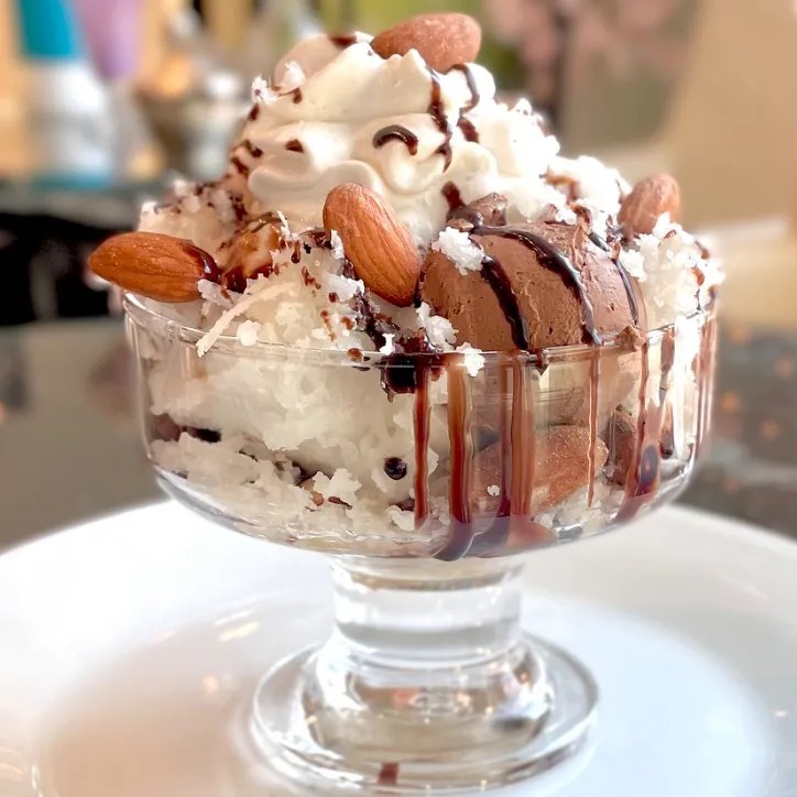 Image alt description