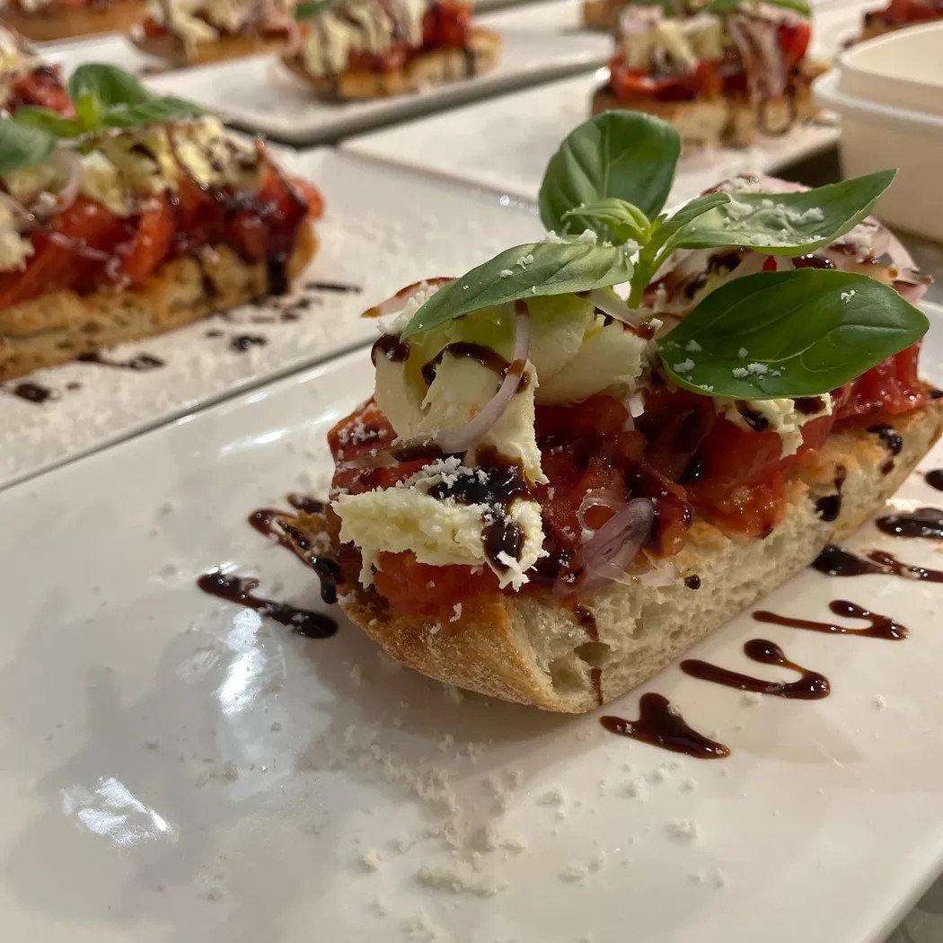 Image alt description