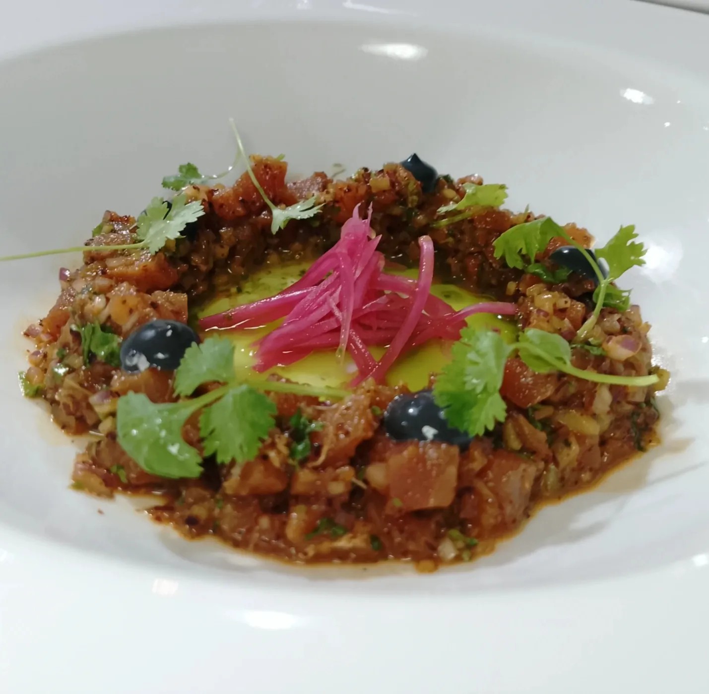 Image alt description