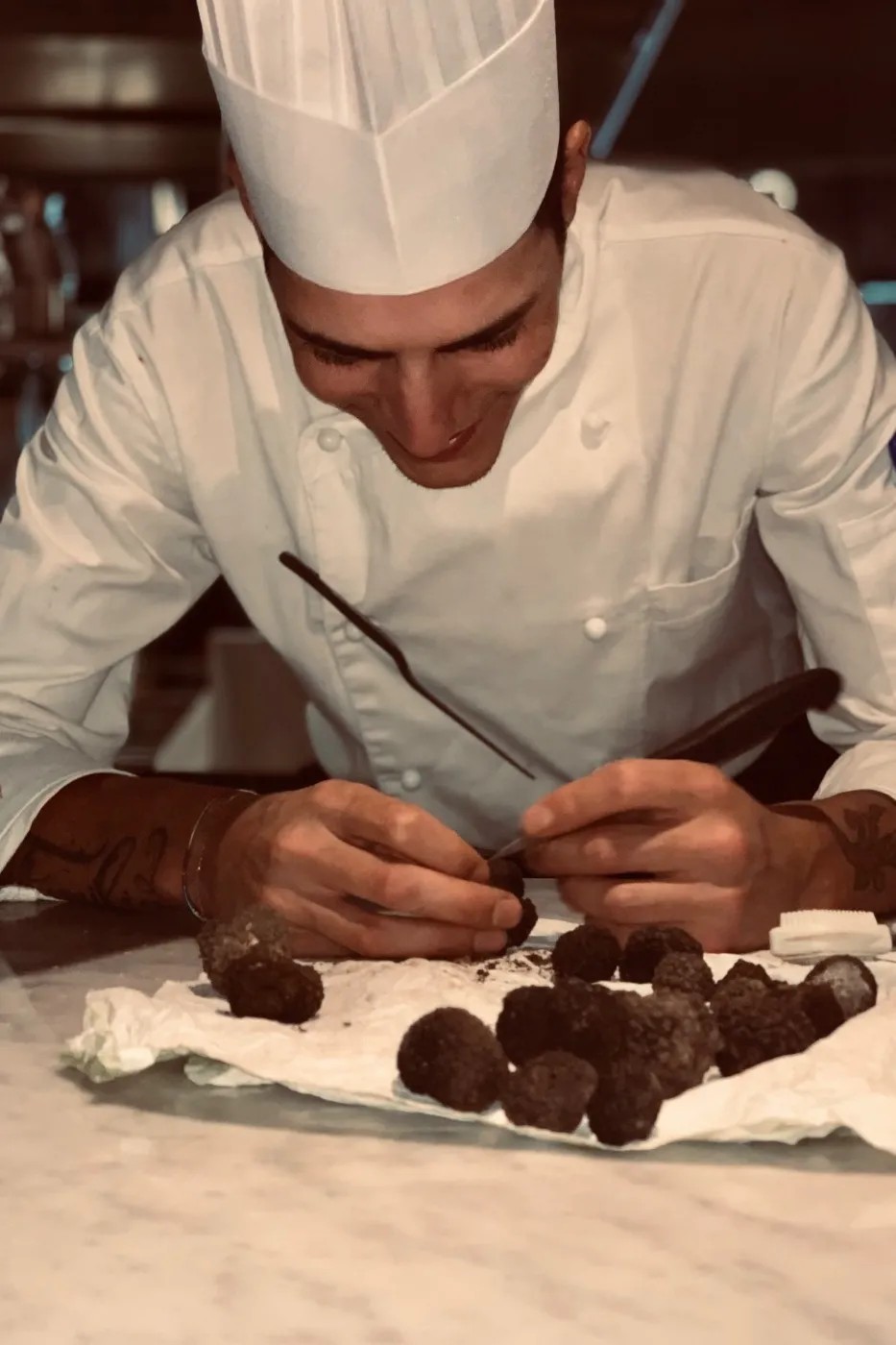 Image alt description