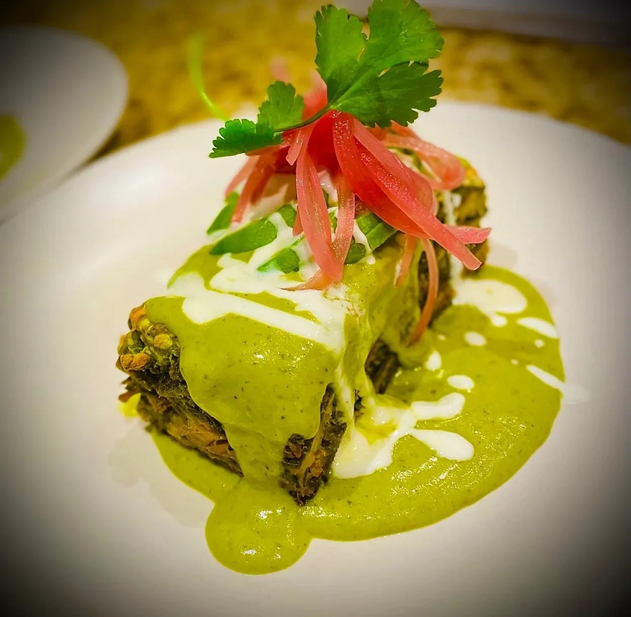 Image alt description