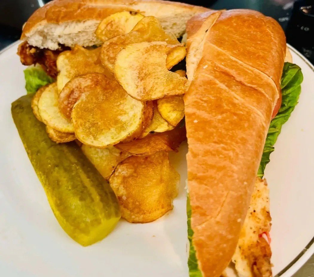 Image alt description