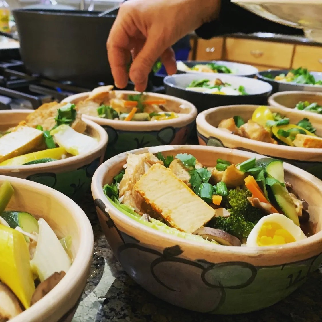 Image alt description