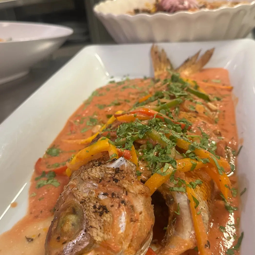 Image alt description