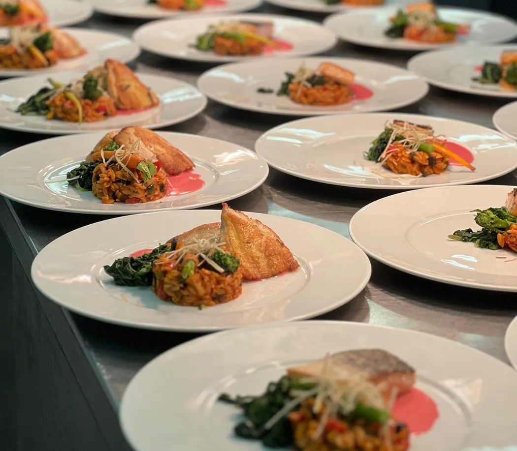 Image alt description