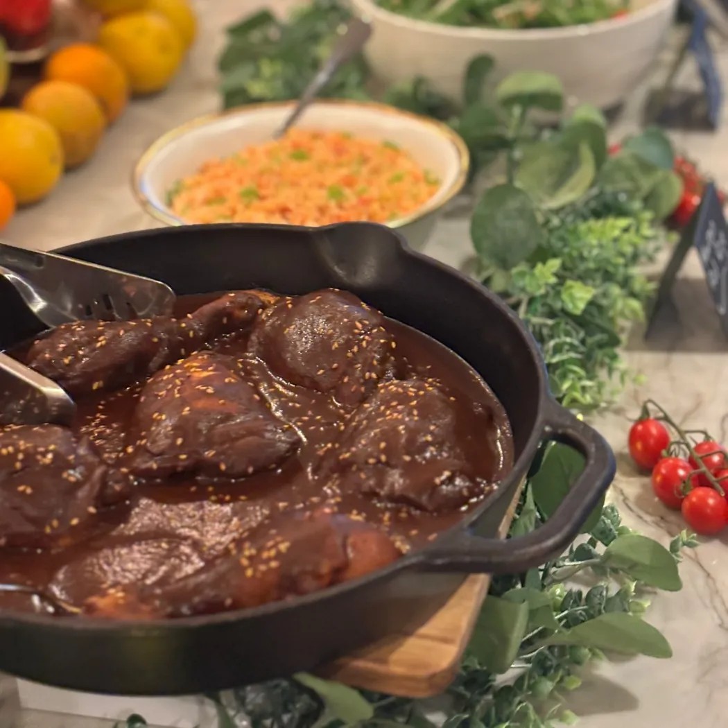 Image alt description