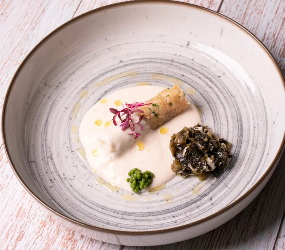 Image alt description