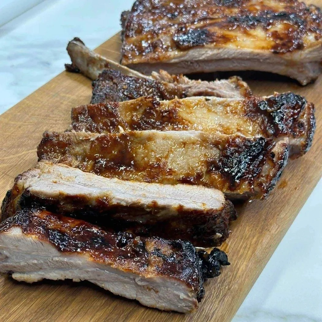 Image alt description