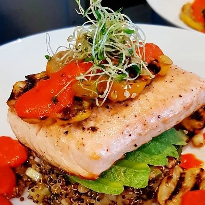 Image alt description