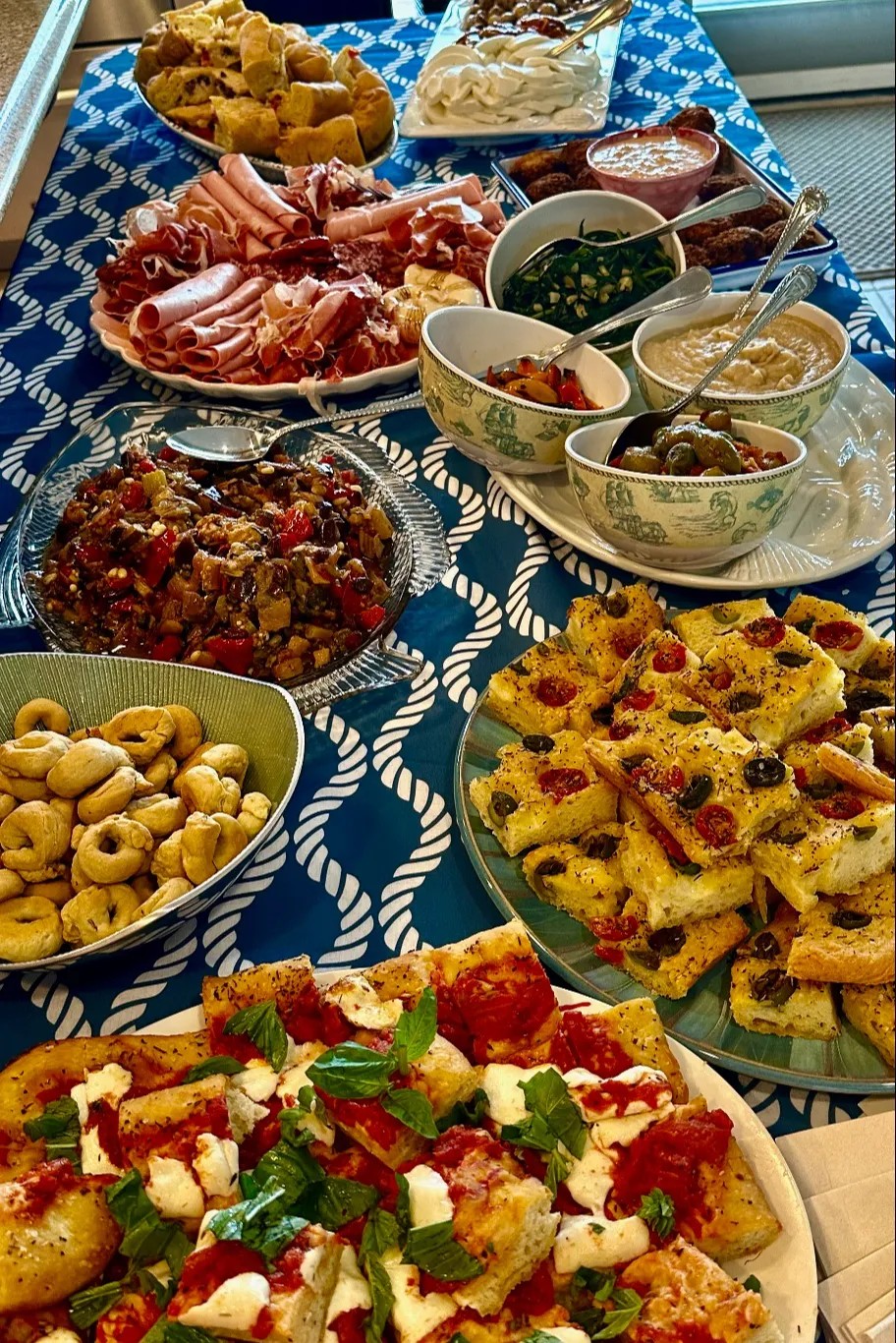 Image alt description