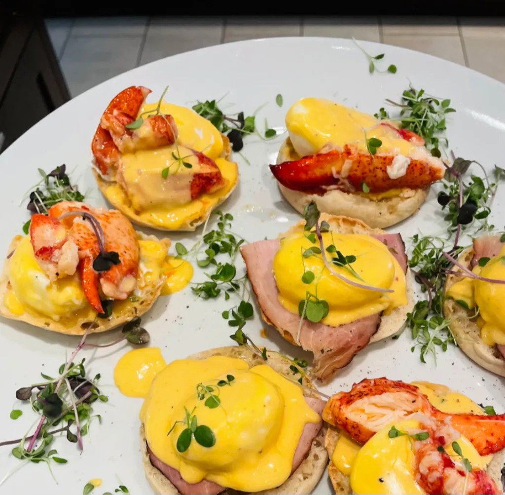 Image alt description