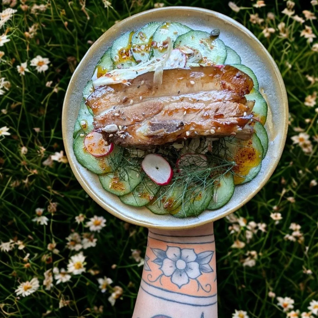 Image alt description