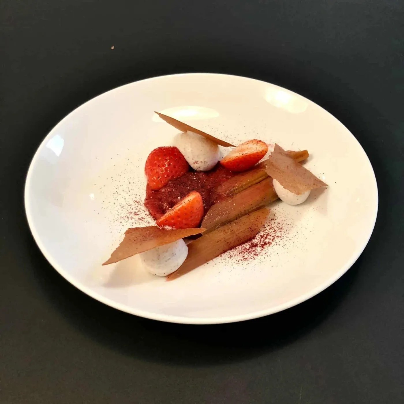 Image alt description