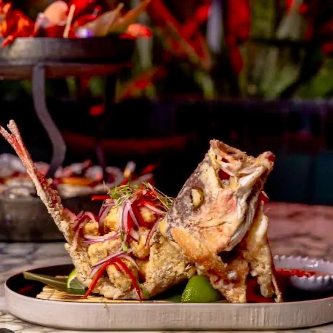 Image alt description